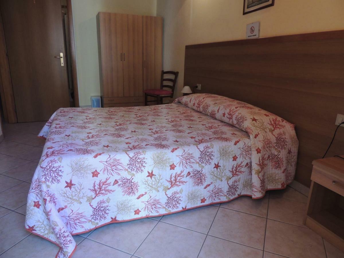 Bed and Breakfast La Marina Cagliari Zewnętrze zdjęcie