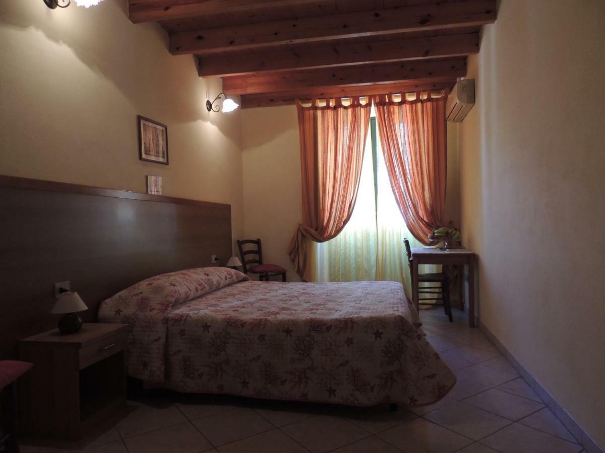 Bed and Breakfast La Marina Cagliari Zewnętrze zdjęcie