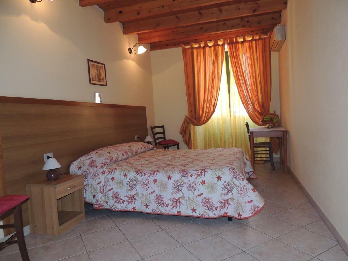 Bed and Breakfast La Marina Cagliari Zewnętrze zdjęcie