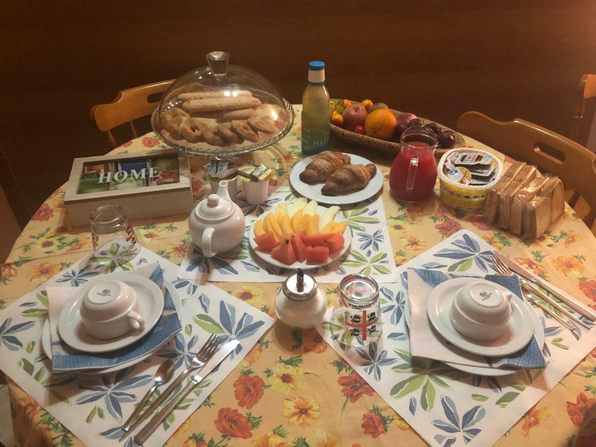 Bed and Breakfast La Marina Cagliari Zewnętrze zdjęcie